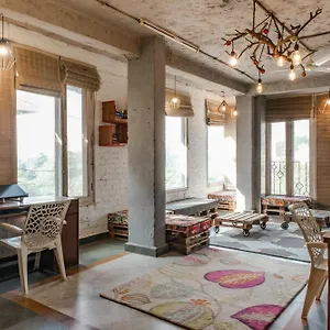 https://jugaad-hostels.hotelsdelhi.org
