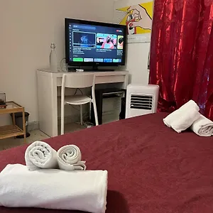 4 Season Bed & Breakfast Roma